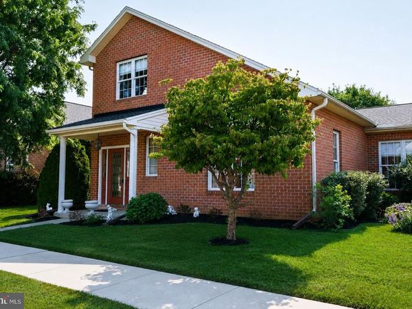650 TRAFALGAR DRIVE, HAGERSTOWN, MD 21742