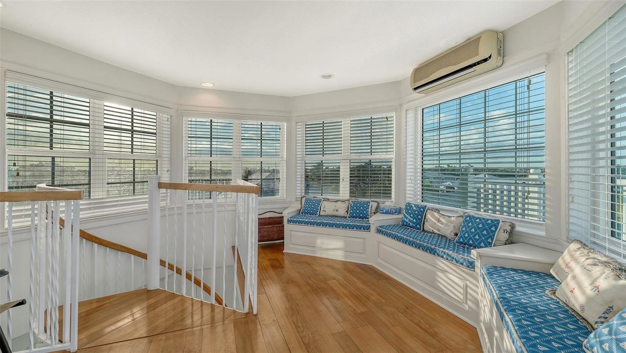 31 Island Court, Terra Ceia, FL 34250 Photo