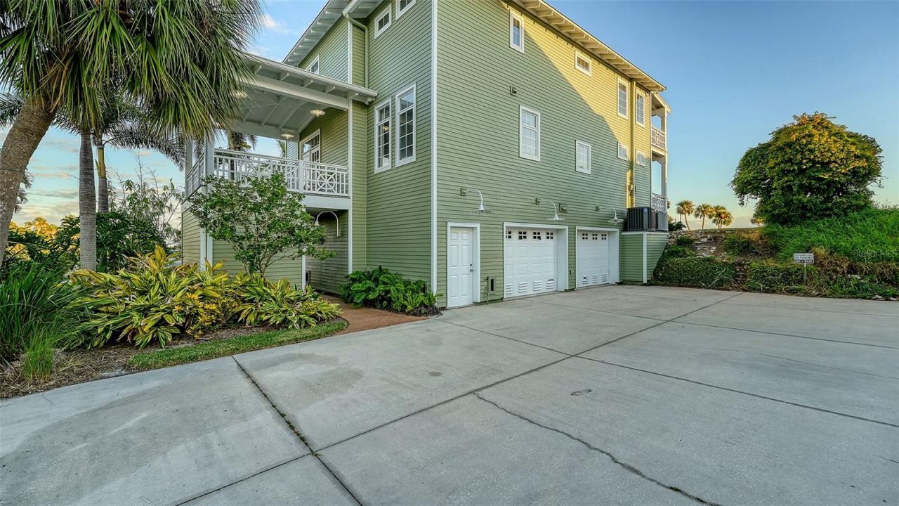 31 Island Court, Terra Ceia, FL 34250 Photo