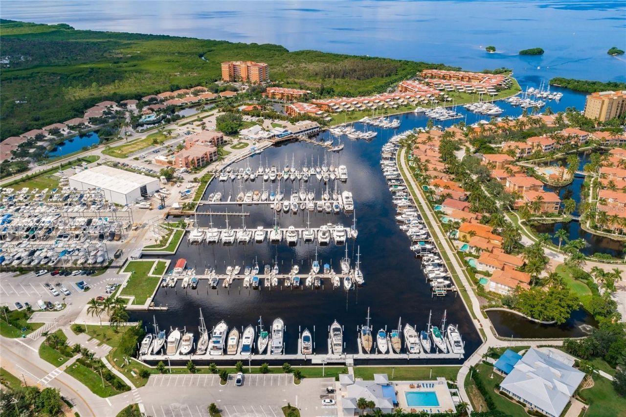 24068 Redfish Cove Drive, Punta Gorda, FL 33955 Photo
