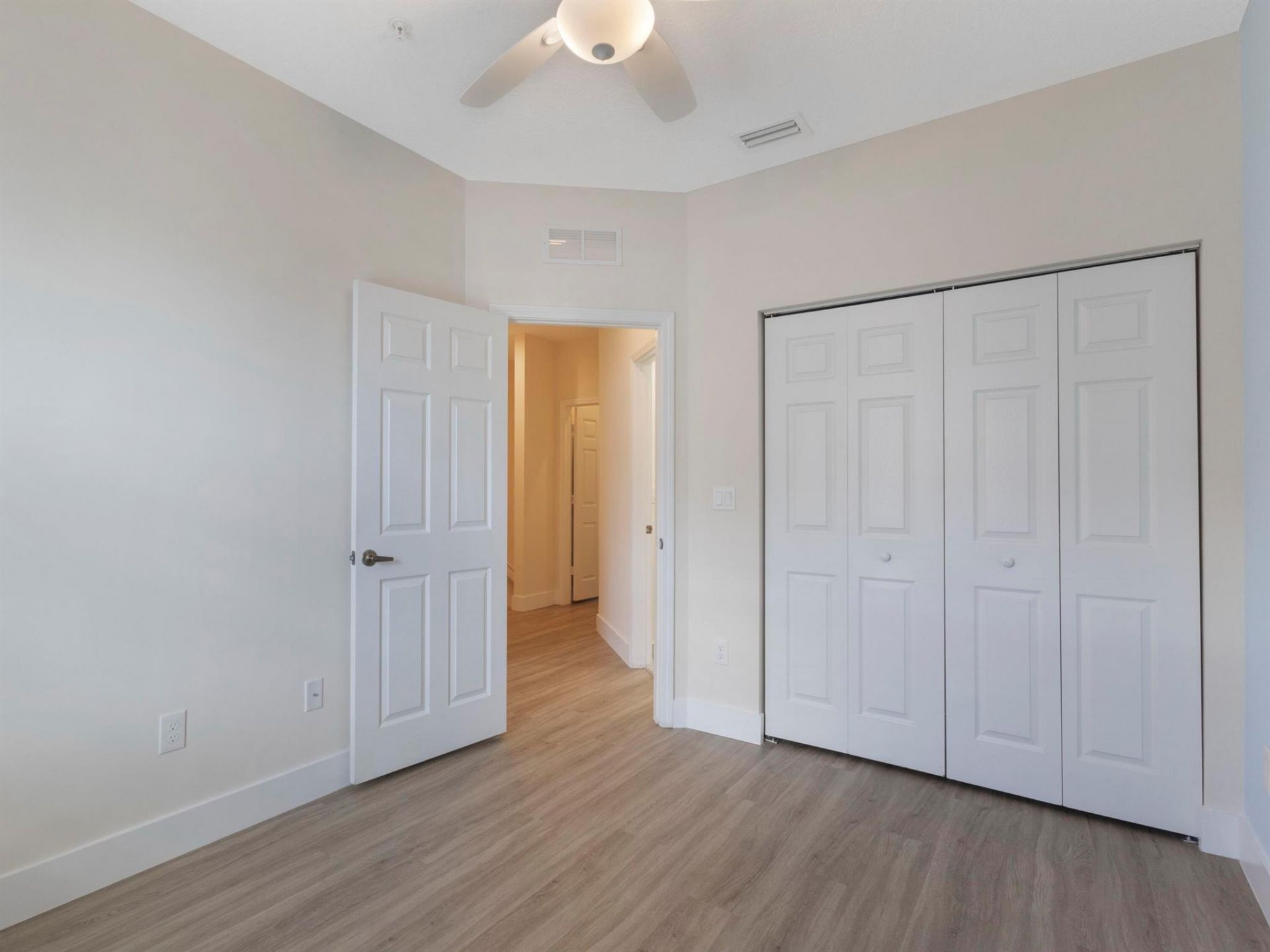 1247 Via De Fossi, Boynton Beach, FL 33426 Photo