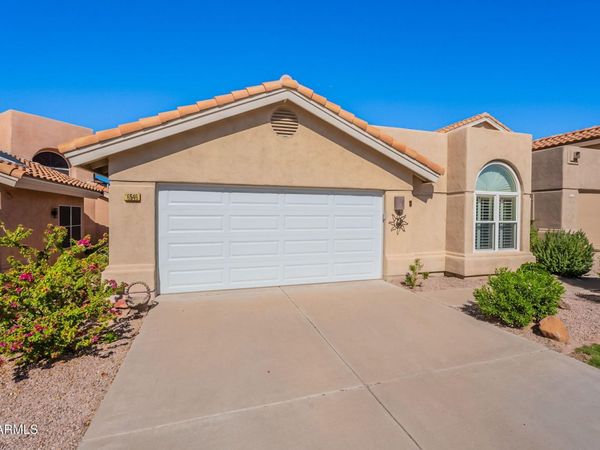 6546 E SUGARLOAF Street, Mesa, AZ 85215