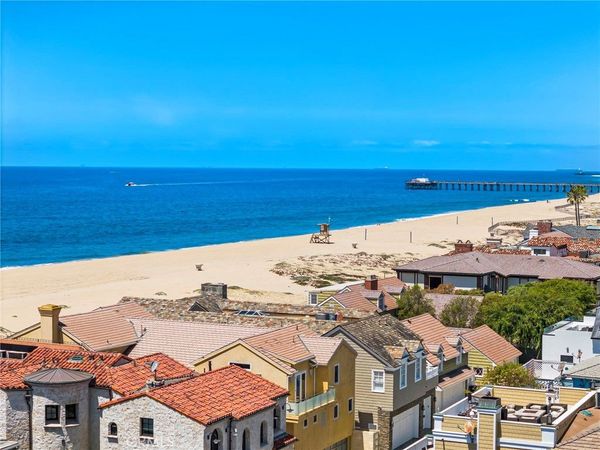 1554 E Oceanfront, Newport Beach, CA 92661