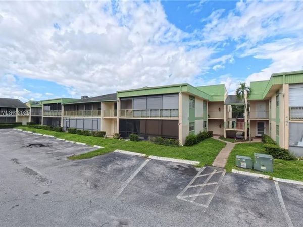 4135 NW 88th Ave, Unit 103, Coral Springs, FL 33065
