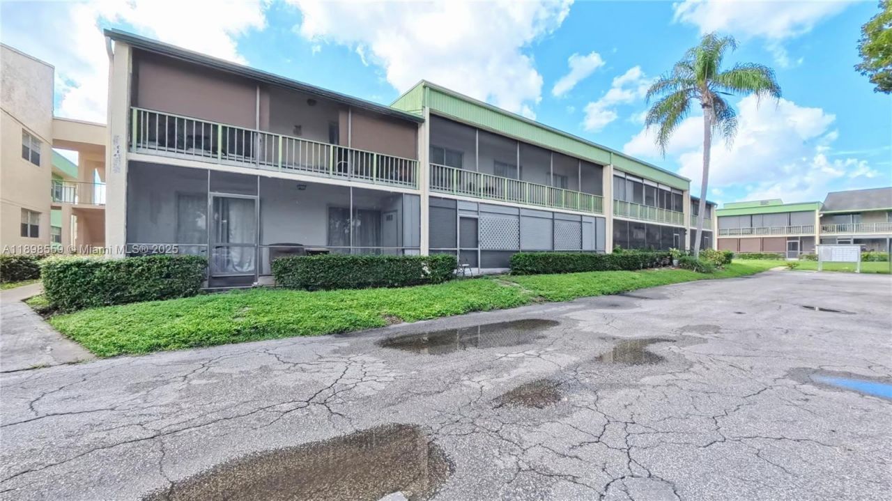 4135 NW 88th Ave, Unit 103, Coral Springs, FL 33065 Photo