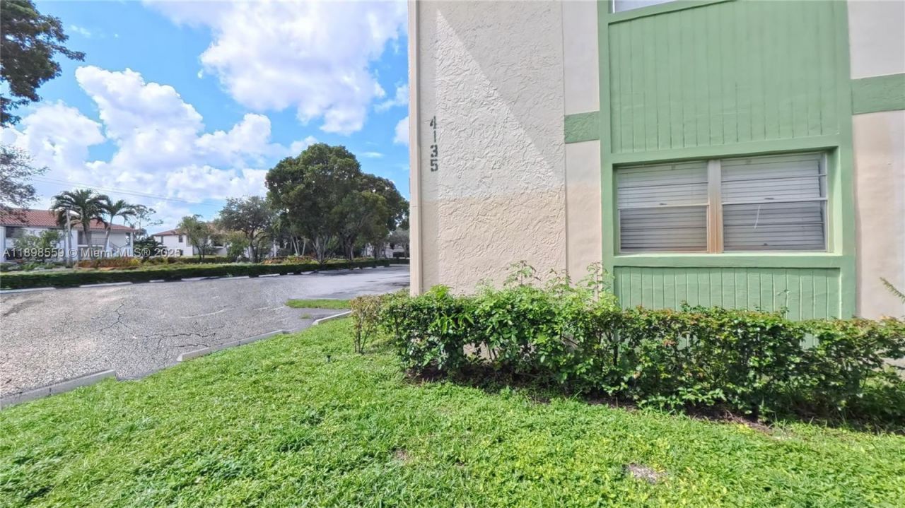 4135 NW 88th Ave, Unit 103, Coral Springs, FL 33065 Photo