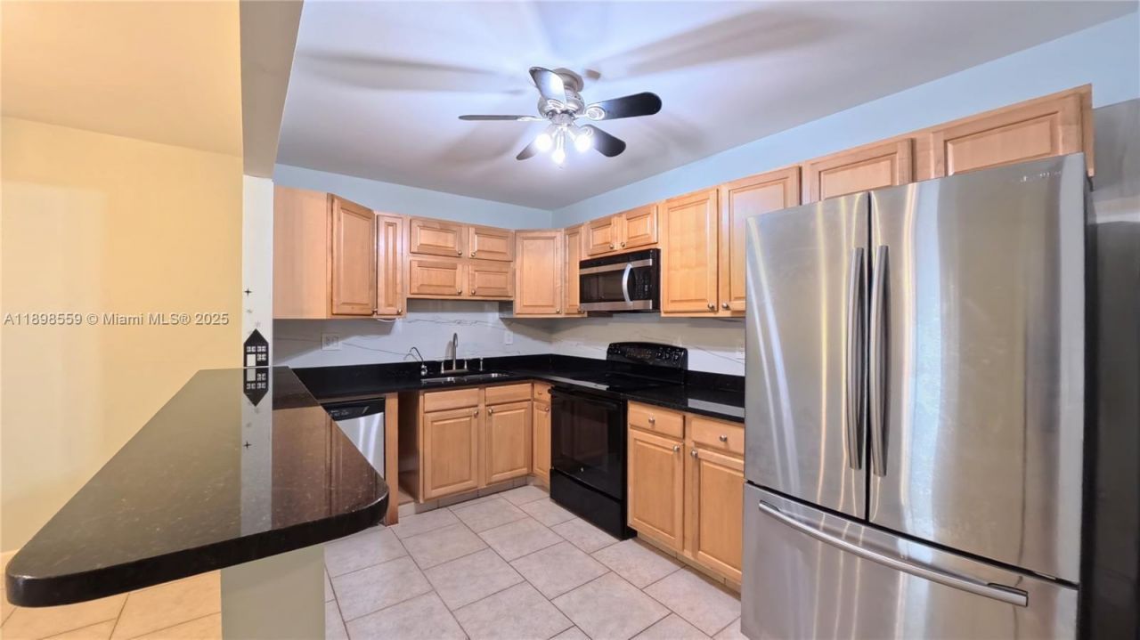 4135 NW 88th Ave, Unit 103, Coral Springs, FL 33065 Photo