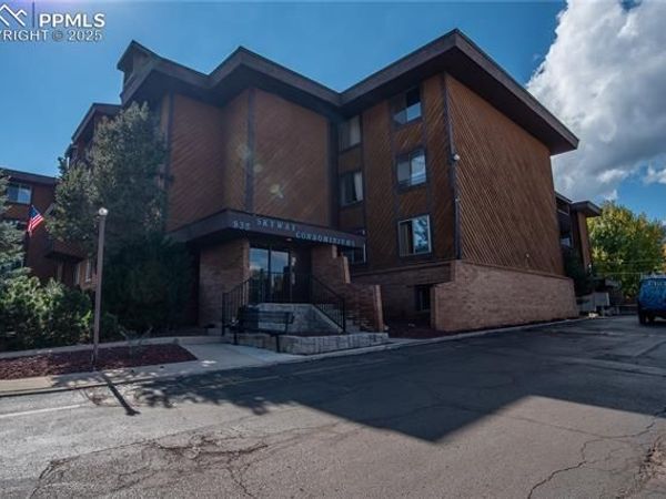 935 Saturn Drive, Unit 101, Colorado Springs, CO 80905