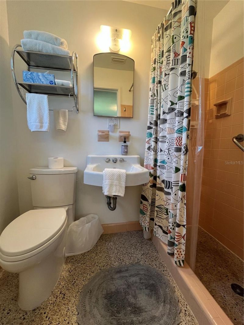 371 Granada Street, New Smyrna Beach, FL 32169 Photo