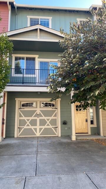 341 Englemann Lane, Medford, OR 97501 Main Photo