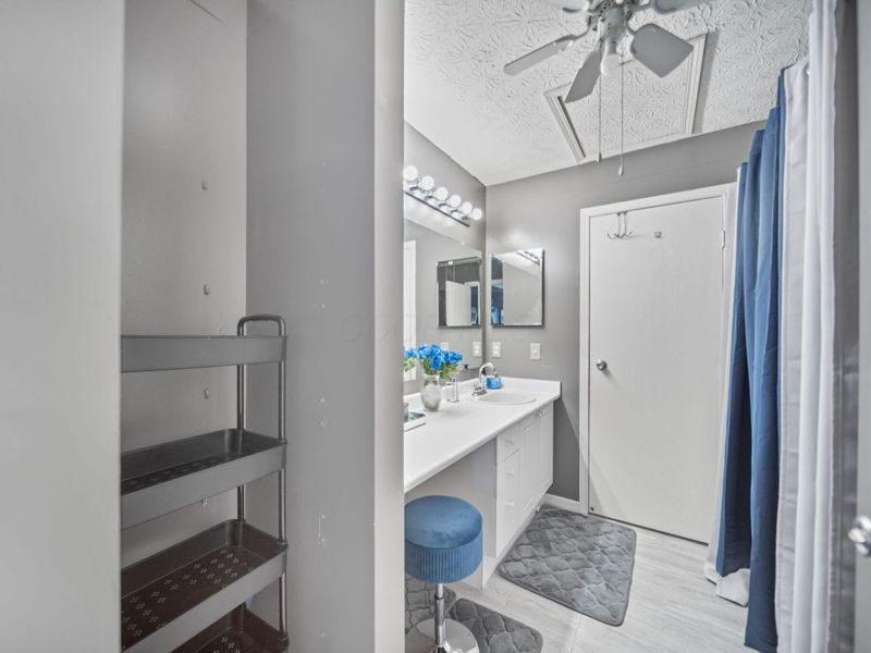 6772 Hamler Drive, Unit 25B, Canal Winchester, OH 43110 Photo 21