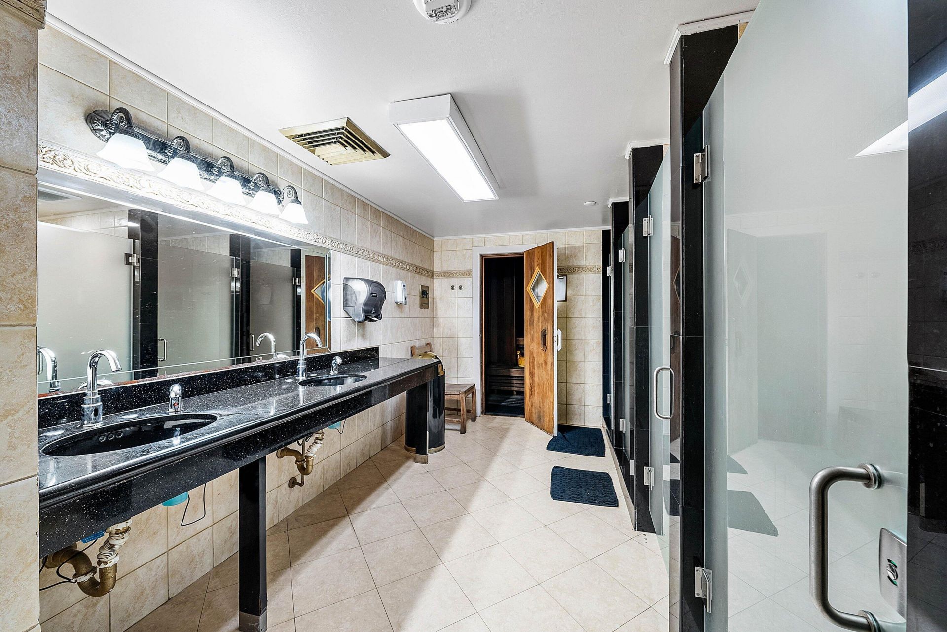 3500 Mystic Pointe Drive, Unit Ph4, Aventura, FL 33180 Photo