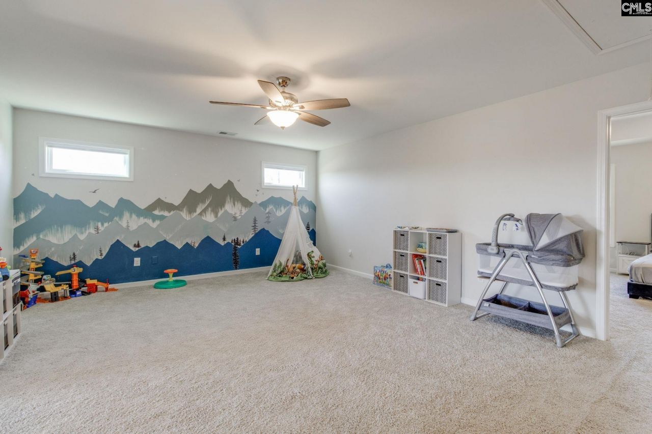 425 Blue Artesian Way Photo 19