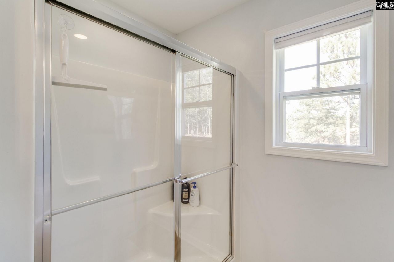 425 Blue Artesian Way Photo 26