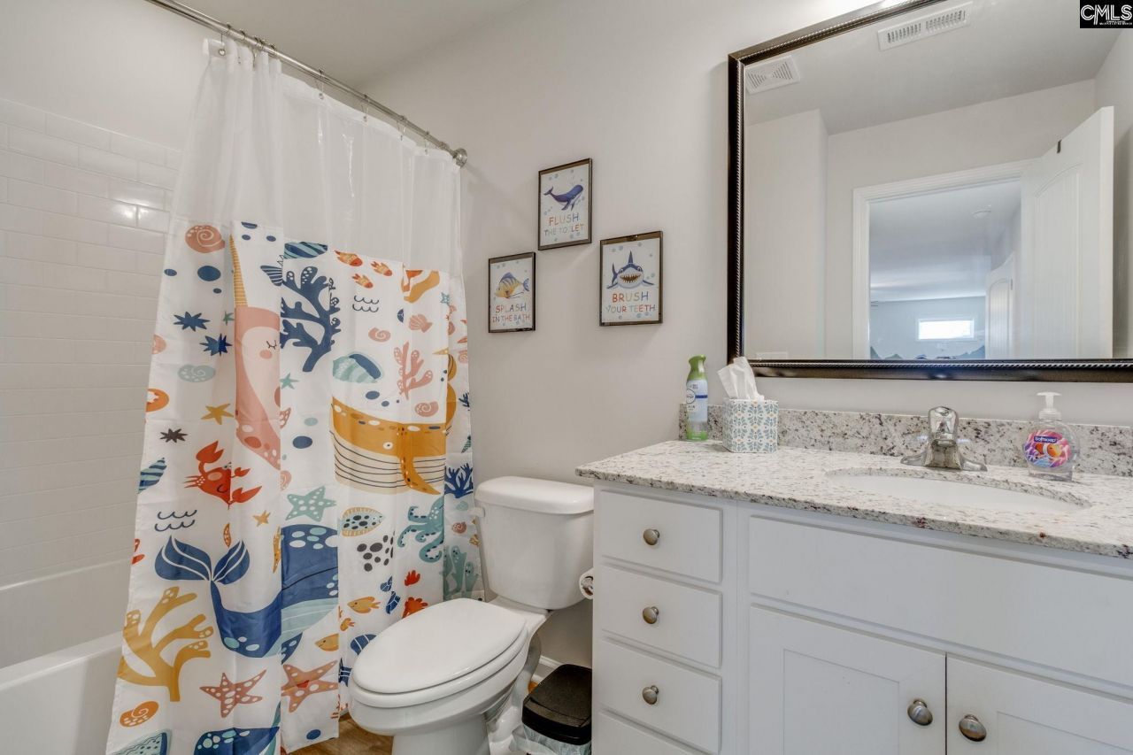 425 Blue Artesian Way Photo 34