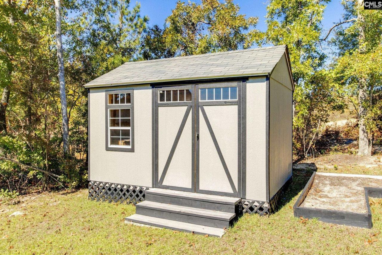 425 Blue Artesian Way Photo 39