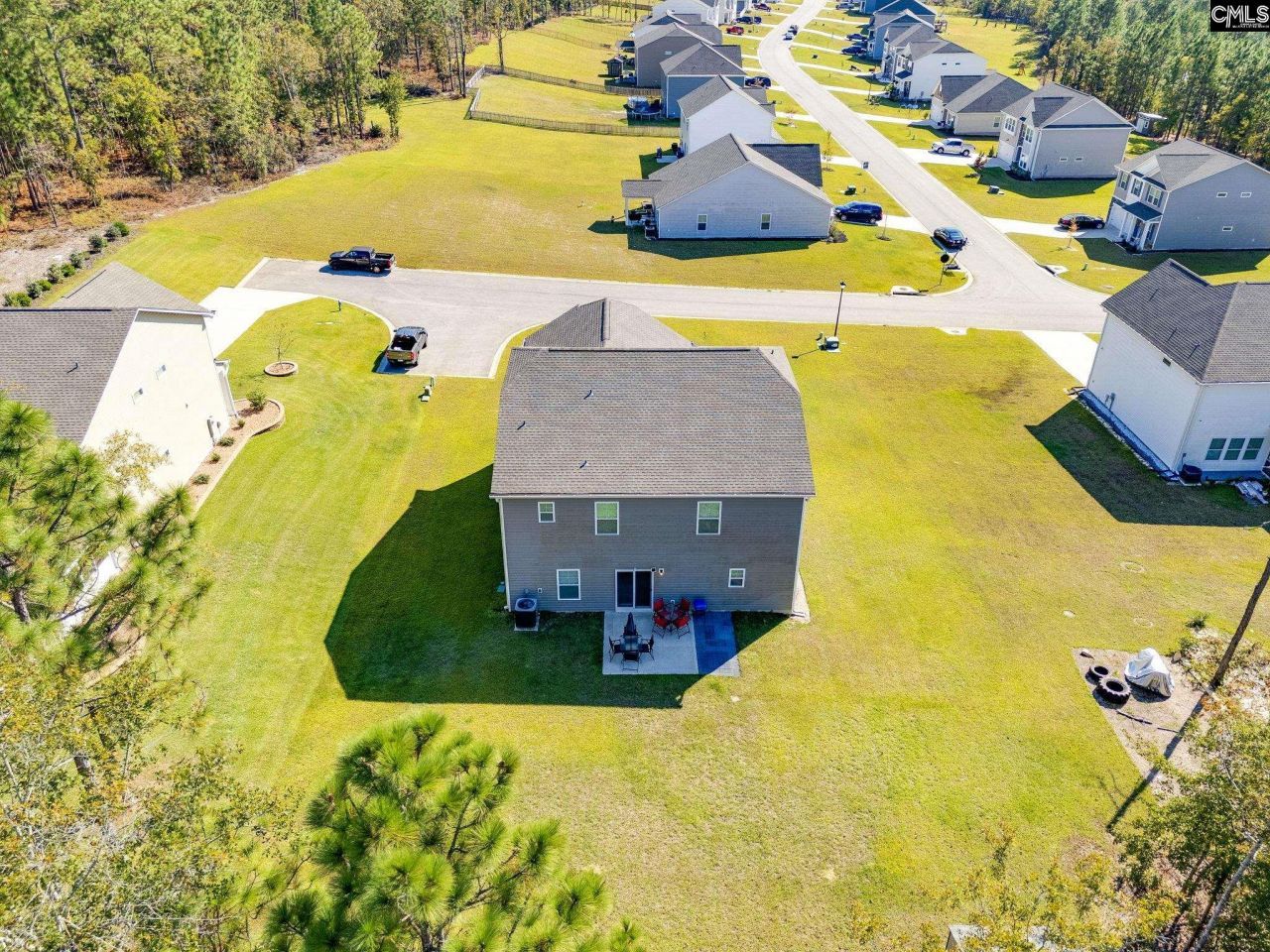 425 Blue Artesian Way Photo 42