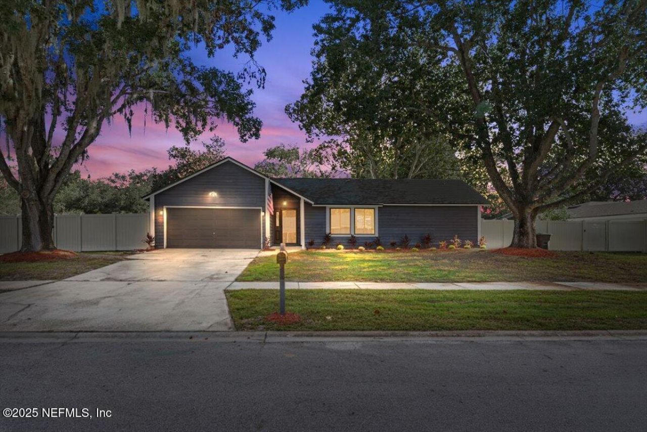 6695 Arrowroot Drive, Jacksonville, FL 32244 Main Photo