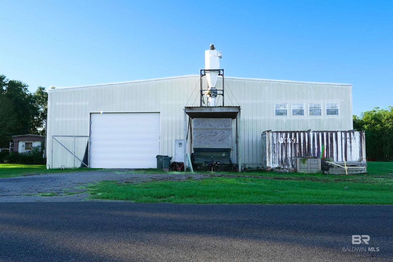 7800 County Road 24 Fairhope, AL 36532