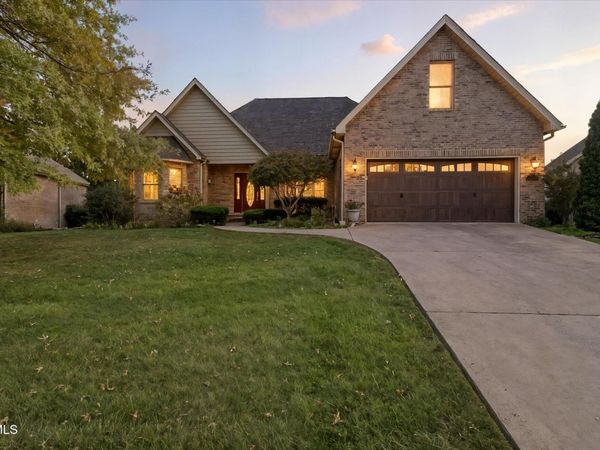 7 Alta Tree Court, Johnson City, TN 37604