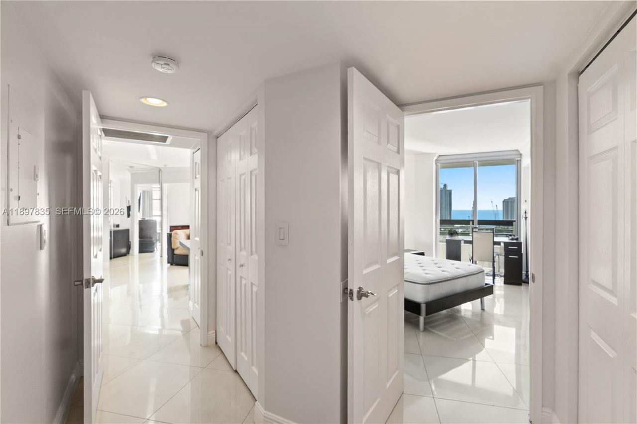 19101 NE 36th Ct, Unit 2109, Aventura, FL 33180 Photo