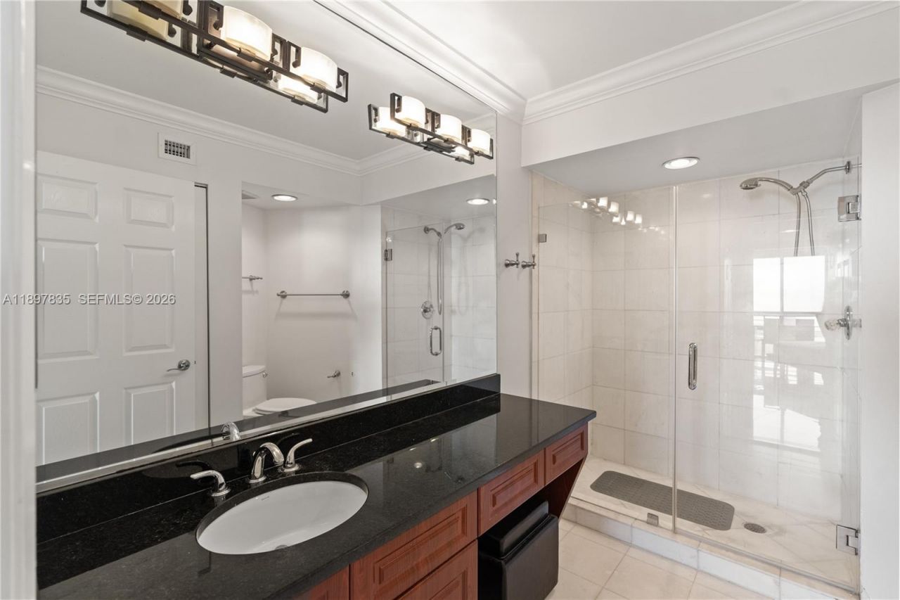 19101 NE 36th Ct, Unit 2109, Aventura, FL 33180 Photo