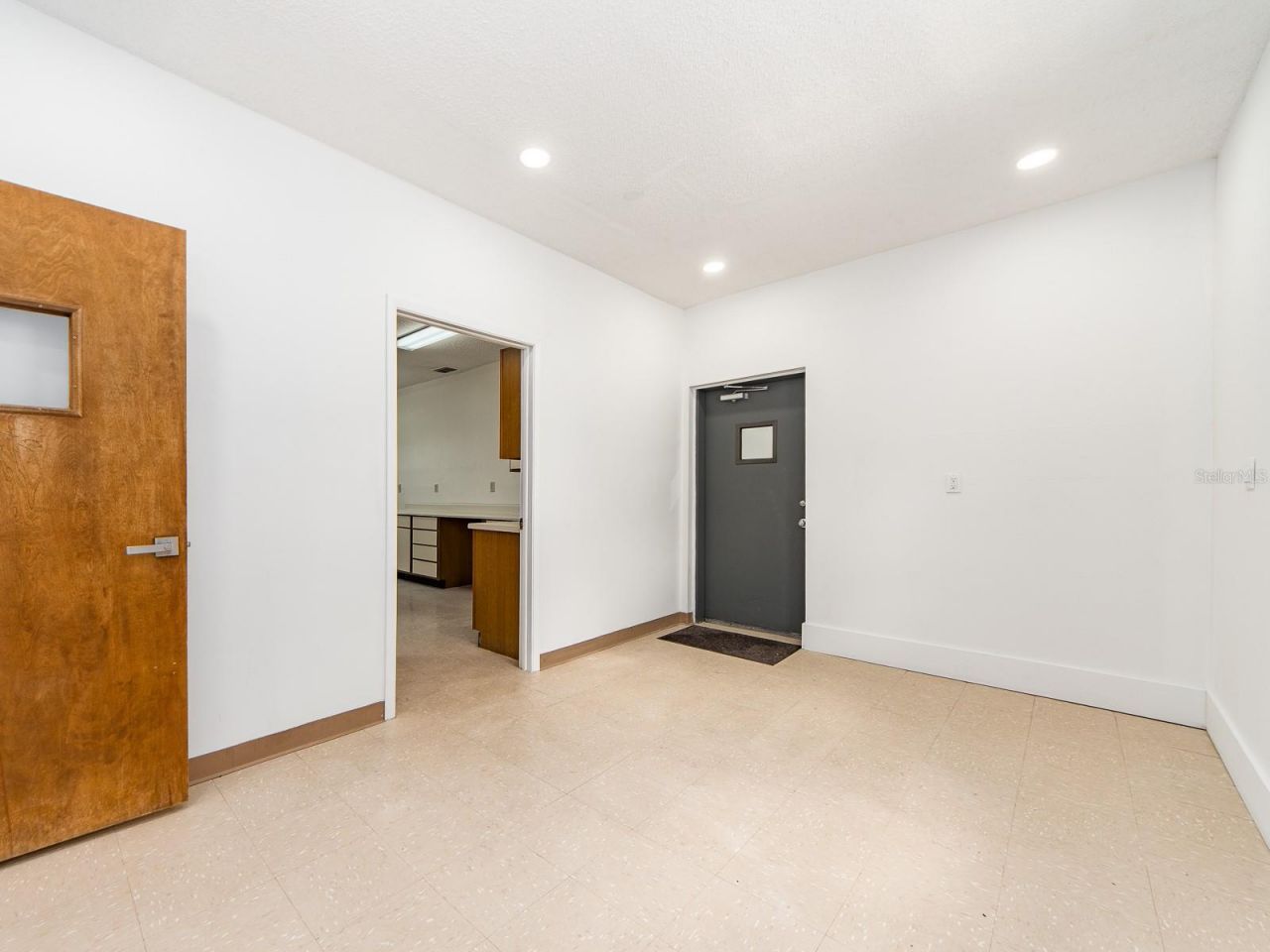 2051 Range Road, Clearwater, FL 33765 Photo