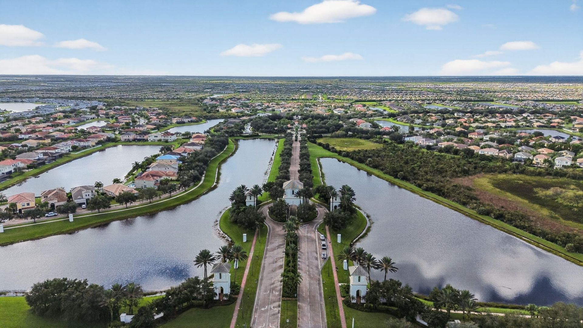 11249 SW Winding Lakes Circle, Port Saint Lucie, FL 34987 Photo