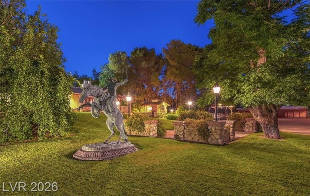 8213 Rancho Destino Road, Las Vegas, NV 89123