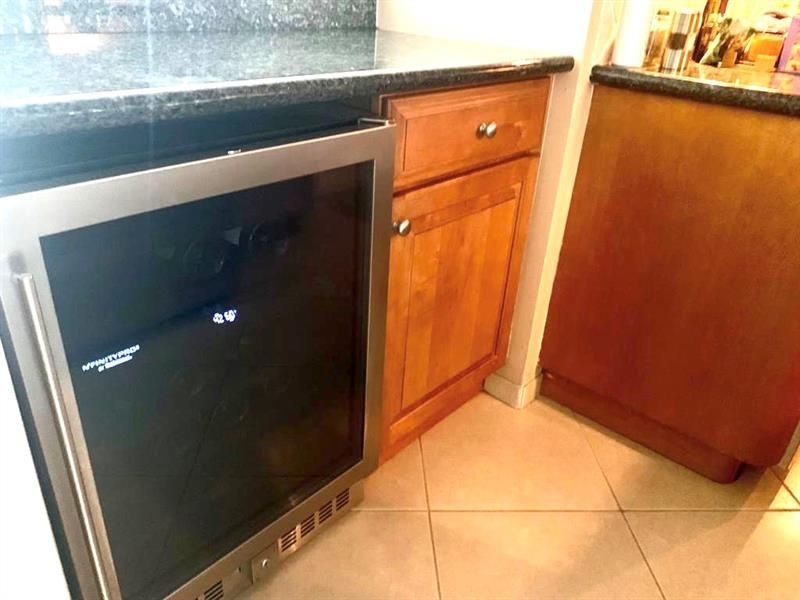 1 Las Olas Circle, Unit 1415, Fort Lauderdale, FL 33316 Photo