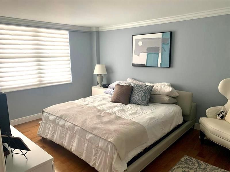 1 Las Olas Circle, Unit 1415, Fort Lauderdale, FL 33316 Photo