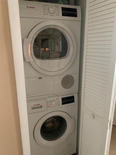 1 Las Olas Circle, Unit 1415, Fort Lauderdale, FL 33316 Photo