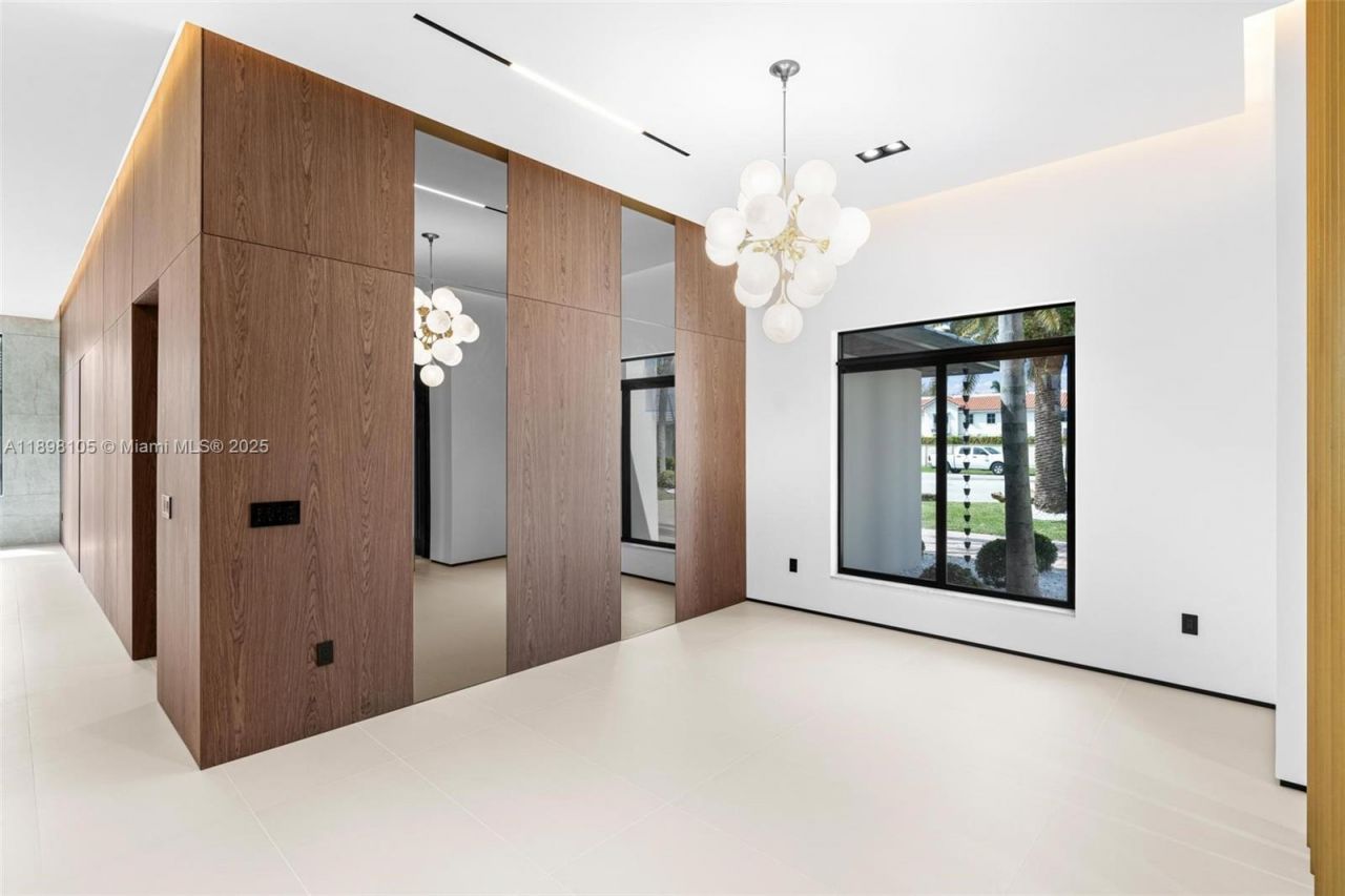 7755 SW 85th Ct, Miami, FL 33143 Photo