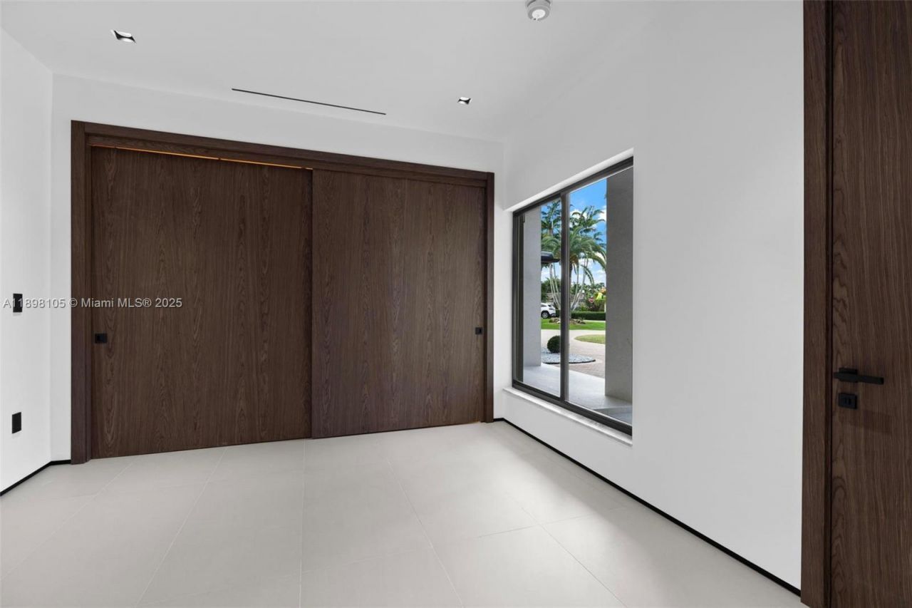 7755 SW 85th Ct, Miami, FL 33143 Photo