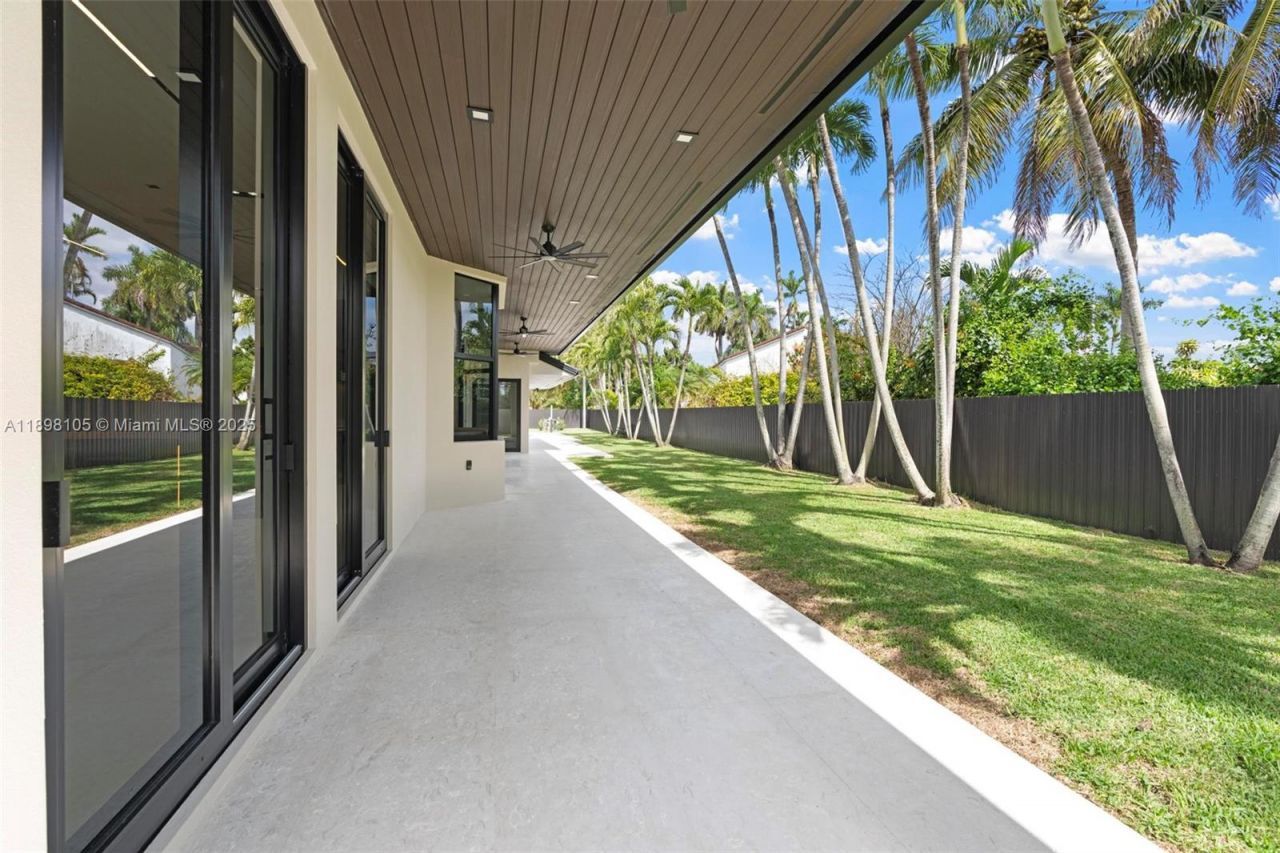 7755 SW 85th Ct, Miami, FL 33143 Photo