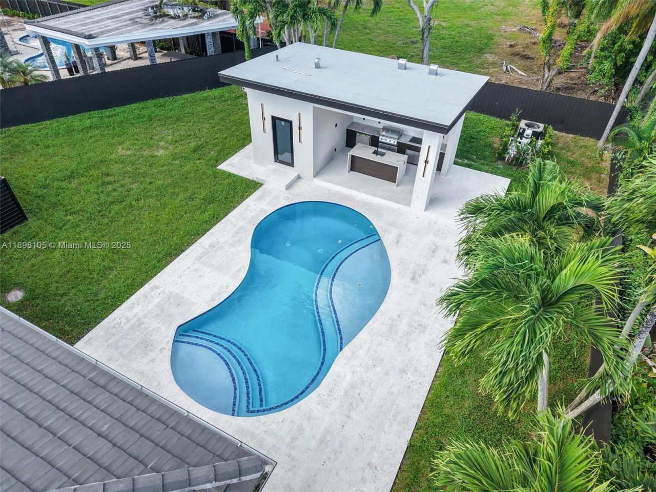 7755 SW 85th Ct, Miami, FL 33143 Photo