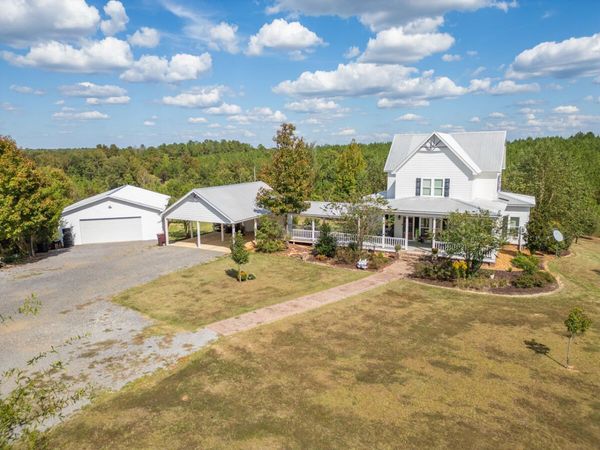 111 Wildplum Rd, Maben, MS 39750