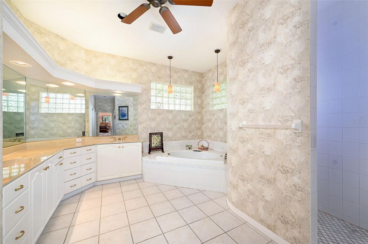 3718 Boca Pointe Drive, Sarasota, FL 34238 Photo