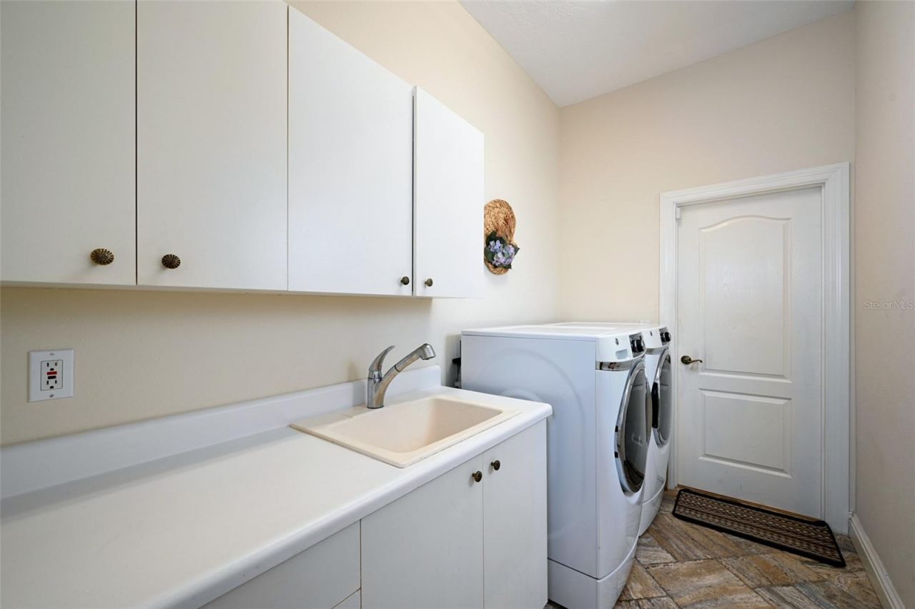 3718 Boca Pointe Drive, Sarasota, FL 34238 Photo