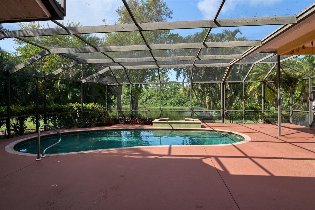 3718 Boca Pointe Drive, Sarasota, FL 34238 Photo