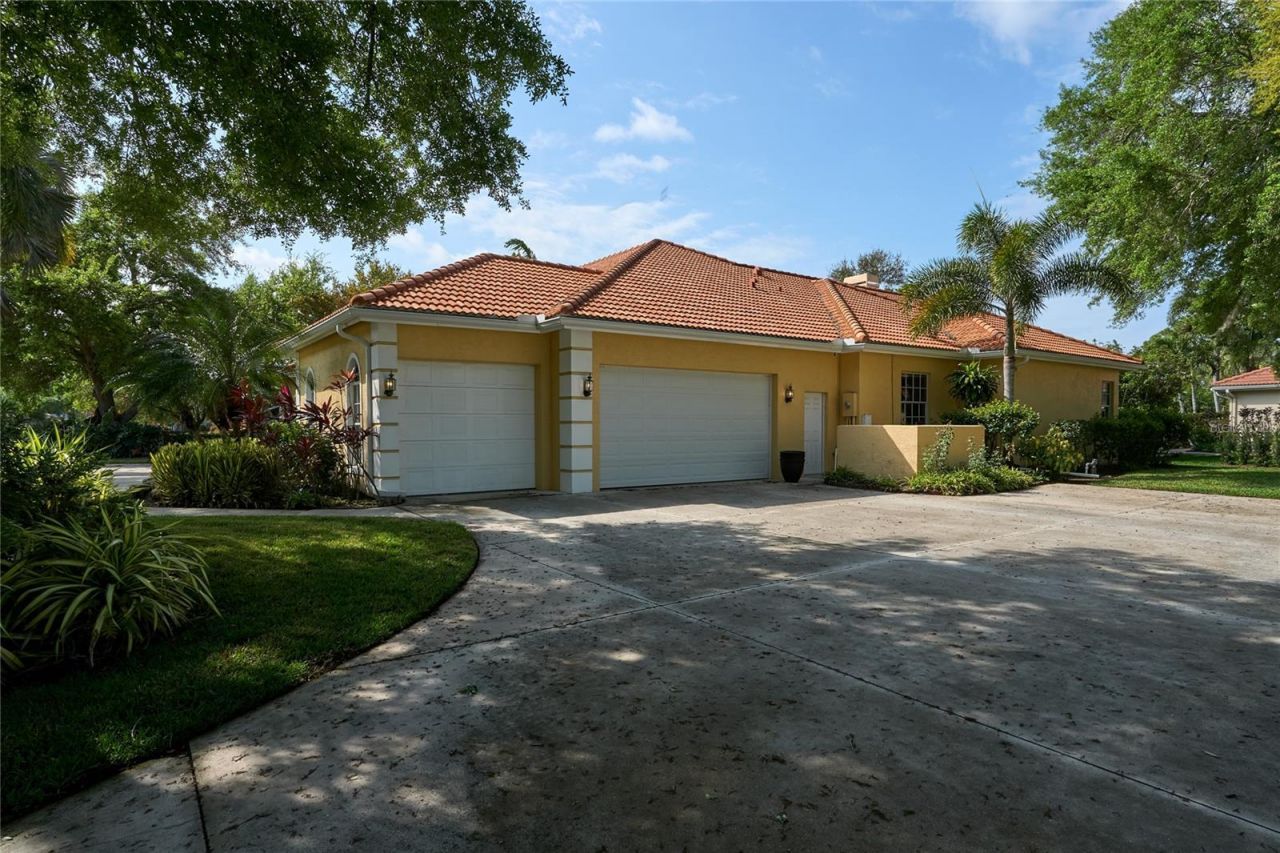 3718 Boca Pointe Drive, Sarasota, FL 34238 Photo