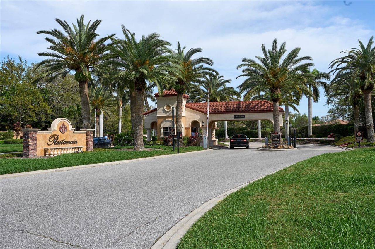 3718 Boca Pointe Drive, Sarasota, FL 34238 Photo