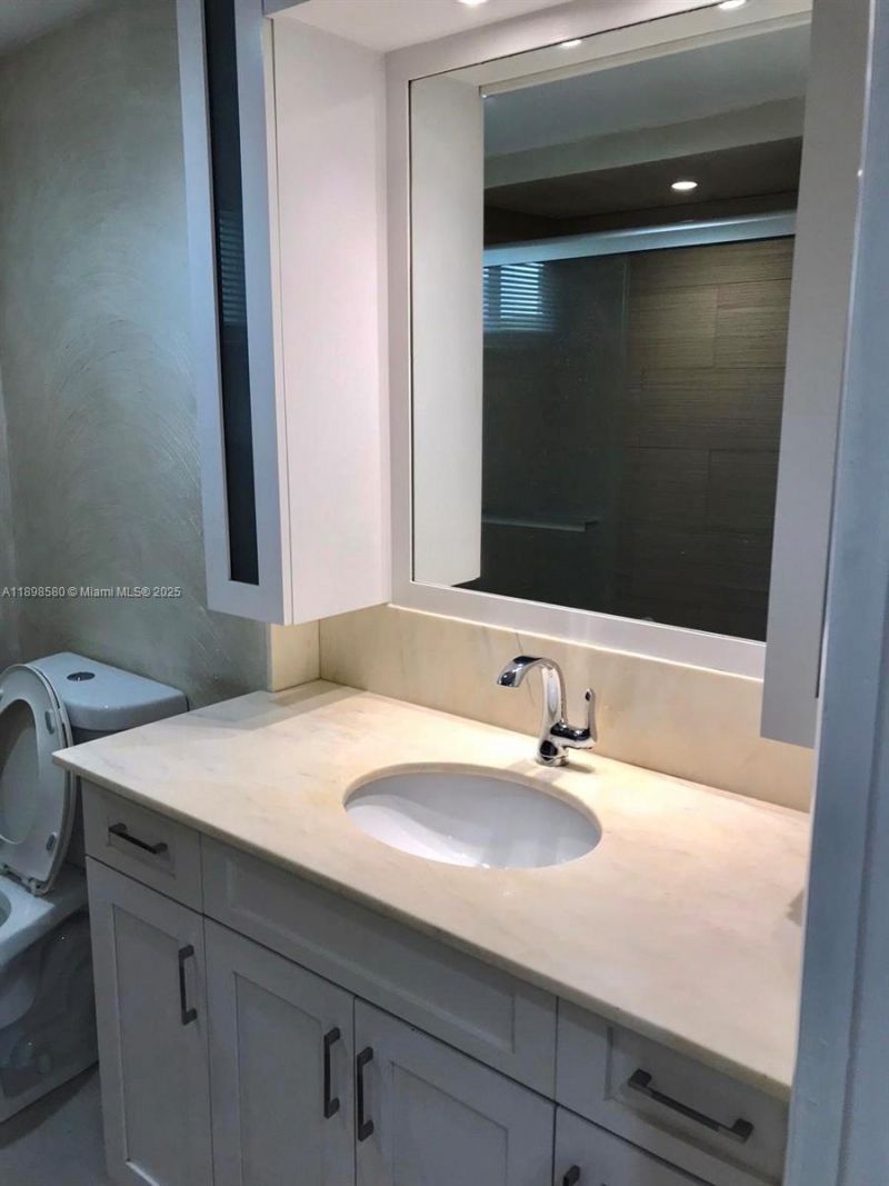 5790 Stirling Rd, Unit 108, Hollywood, FL 33021 Photo