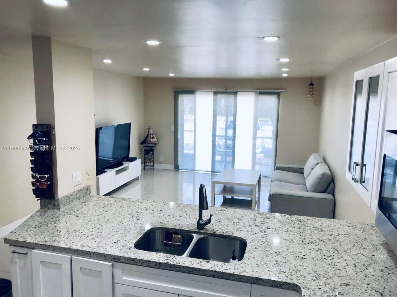 5790 Stirling Rd, Unit 108, Hollywood, FL 33021 Photo