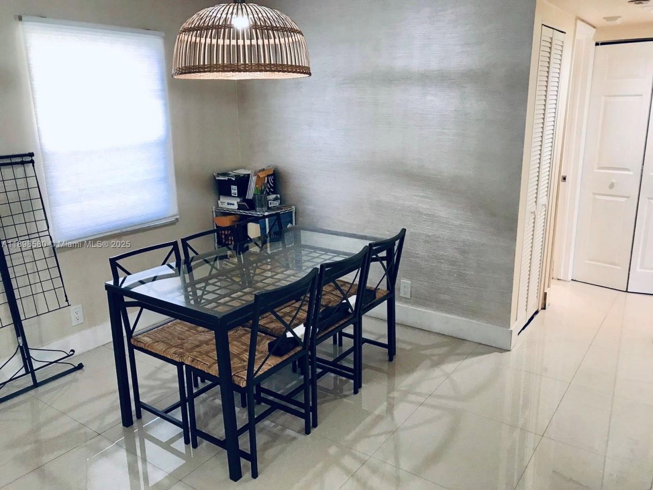 5790 Stirling Rd, Unit 108, Hollywood, FL 33021 Photo