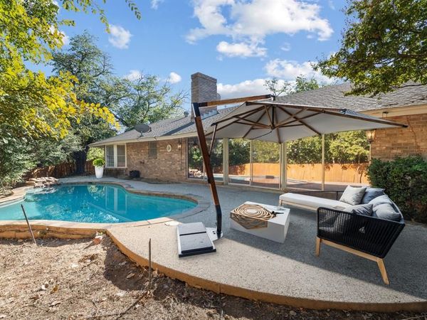 5813 Biscayne Court, Haltom City, TX 76117