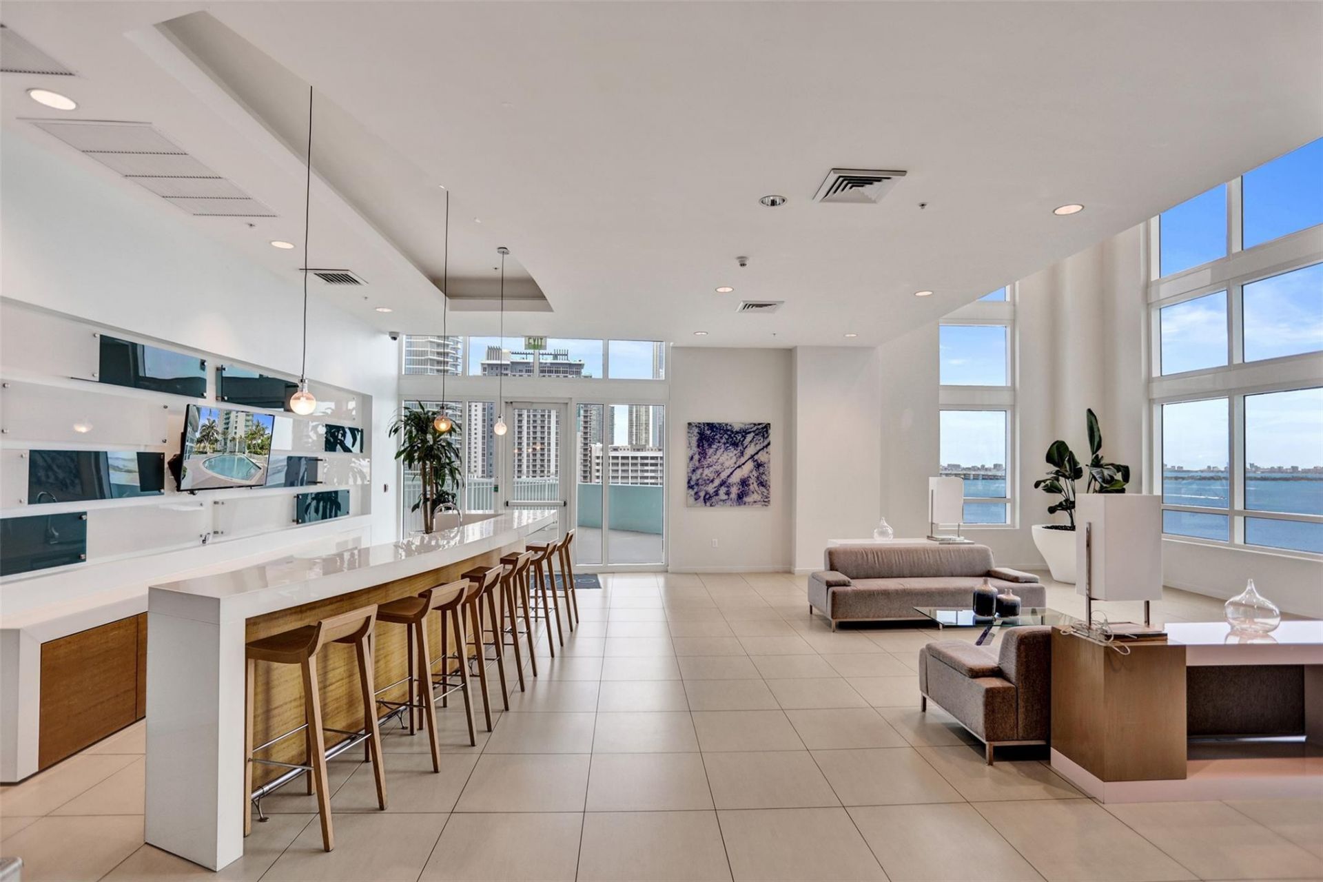 1900 N Bayshore Drive, Unit 715, Miami, FL 33132 Photo