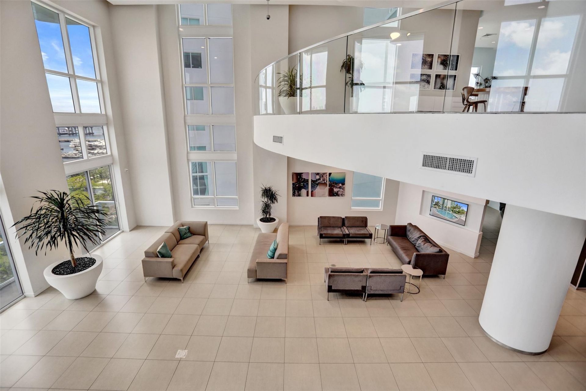 1900 N Bayshore Drive, Unit 715, Miami, FL 33132 Photo