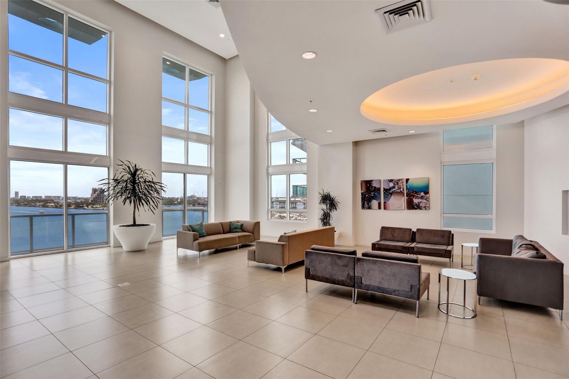 1900 N Bayshore Drive, Unit 715, Miami, FL 33132 Photo