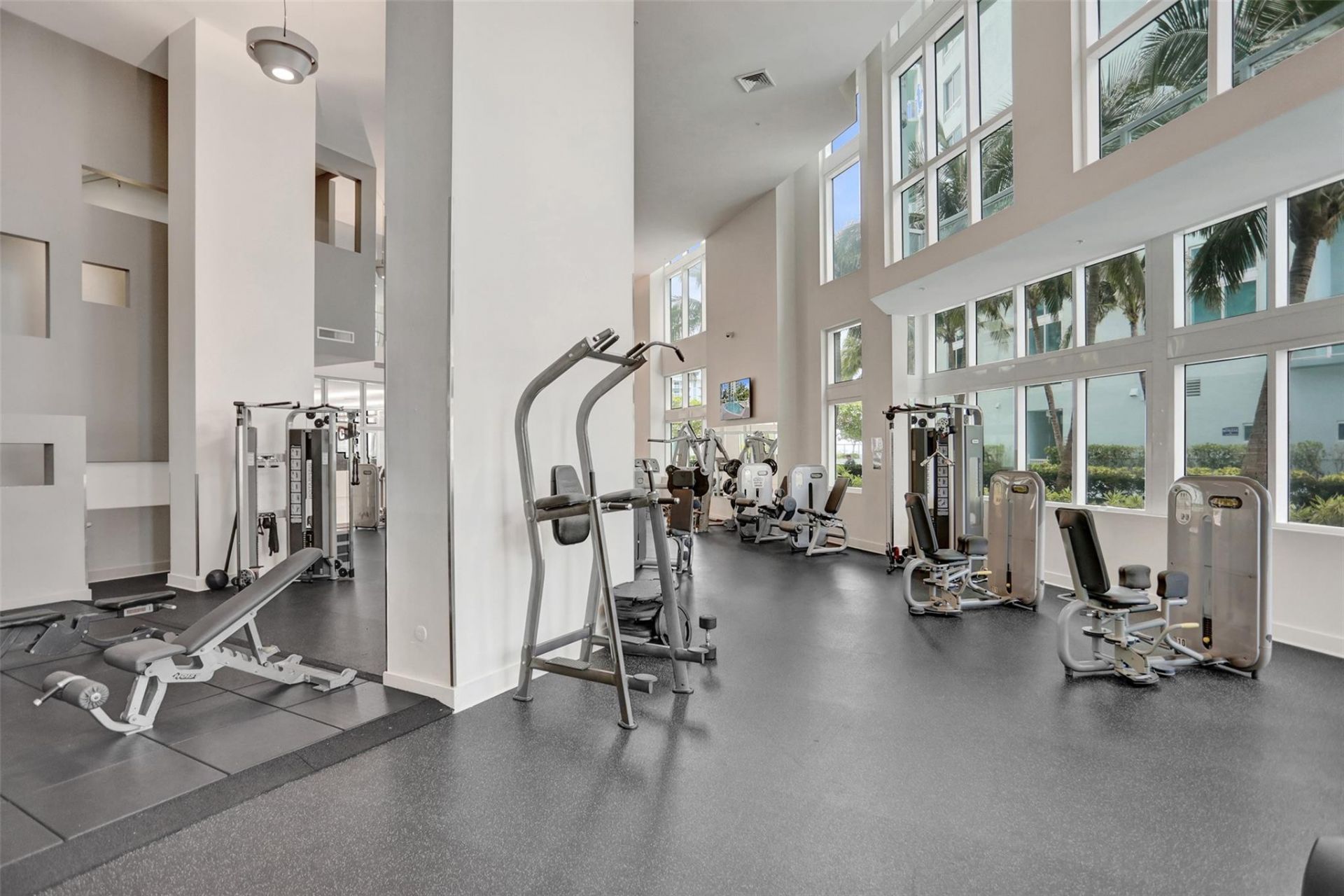 1900 N Bayshore Drive, Unit 715, Miami, FL 33132 Photo